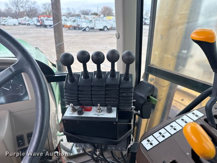 image for item EG2375 2003 John Deere 6415 tractor