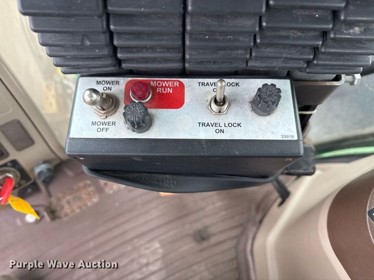 image for item EG2375 2003 John Deere 6415 tractor