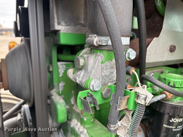 image for item EG2375 2003 John Deere 6415 tractor