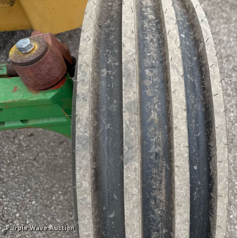 image for item EG2375 2003 John Deere 6415 tractor