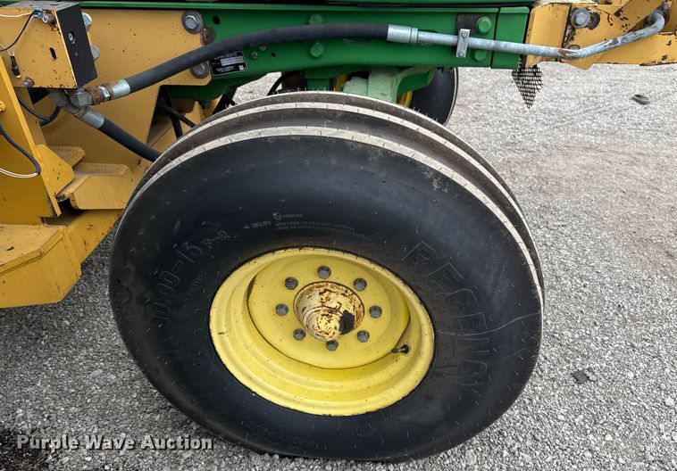 image for item EG2375 2003 John Deere 6415 tractor