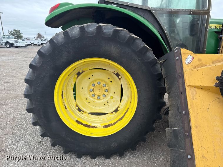 image for item EG2375 2003 John Deere 6415 tractor