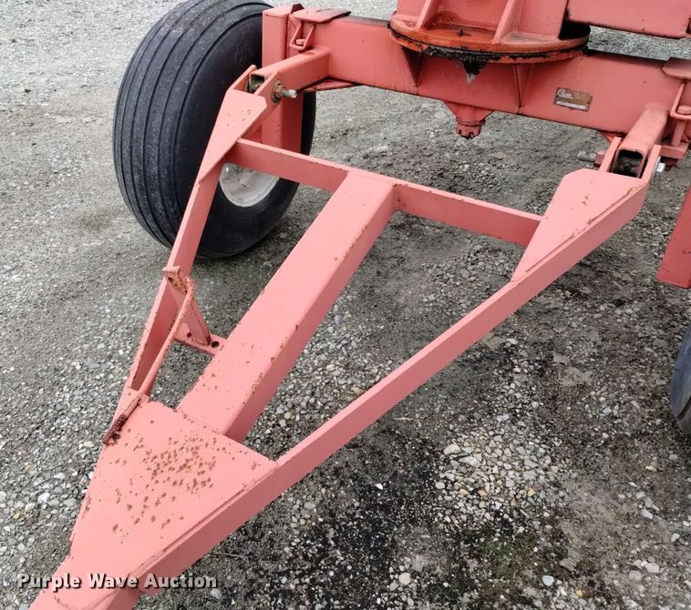 image for item EH0066 Clark tank trailer