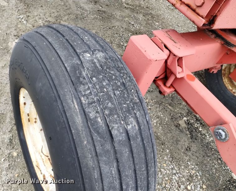 image for item EH0066 Clark tank trailer