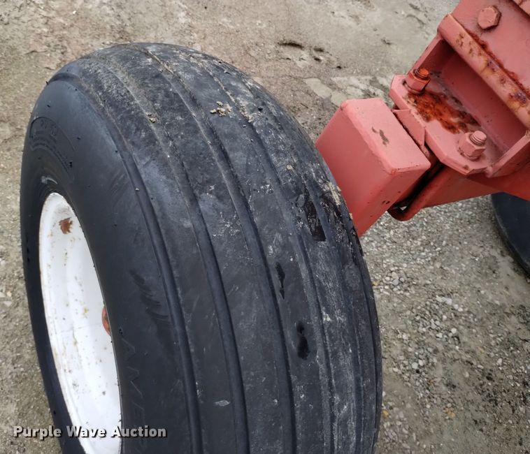 image for item EH0066 Clark tank trailer