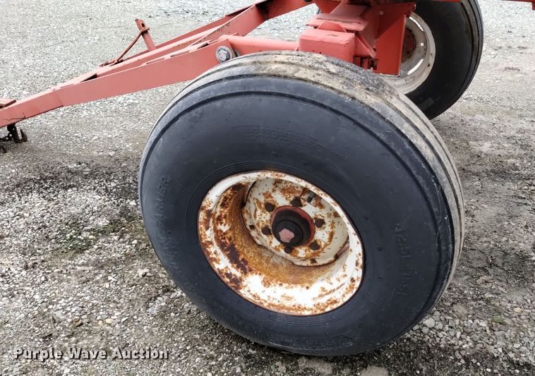 image for item EH0066 Clark tank trailer