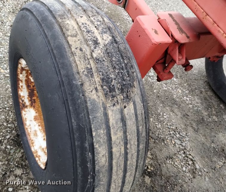 image for item EH0066 Clark tank trailer