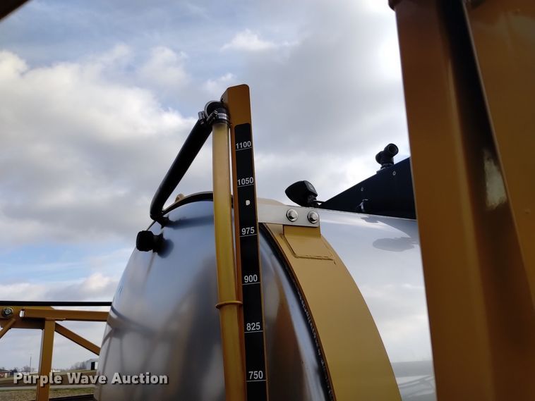 image for item EH0070 Agco sprayer bed