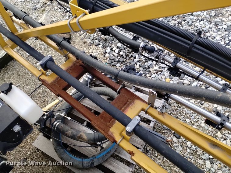 image for item EH0070 Agco sprayer bed