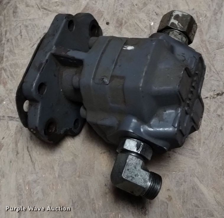 image for item EH0070 Agco sprayer bed