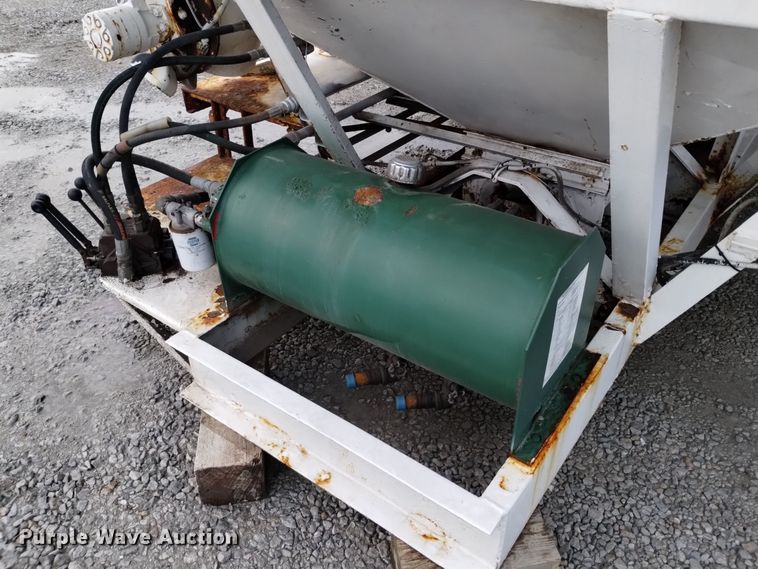 image for item EH0077 Chandler 16  fertilizer delivery bed