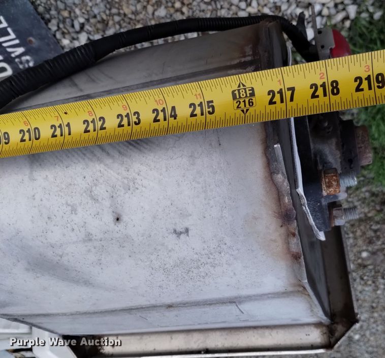 image for item EH0077 Chandler 16  fertilizer delivery bed