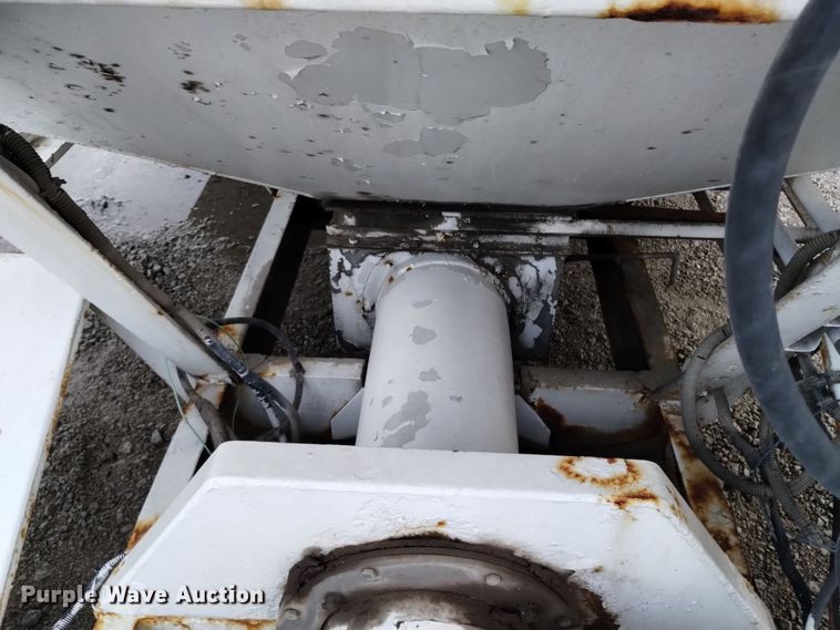 image for item EH0077 Chandler 16  fertilizer delivery bed