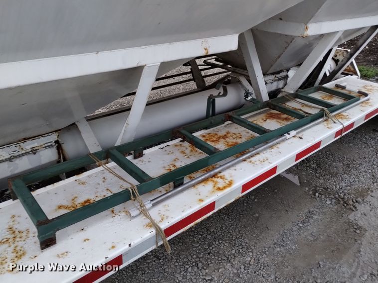 image for item EH0077 Chandler 16  fertilizer delivery bed