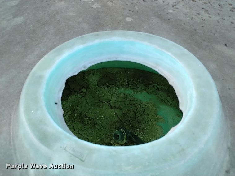 image for item EH0086 Poly tank