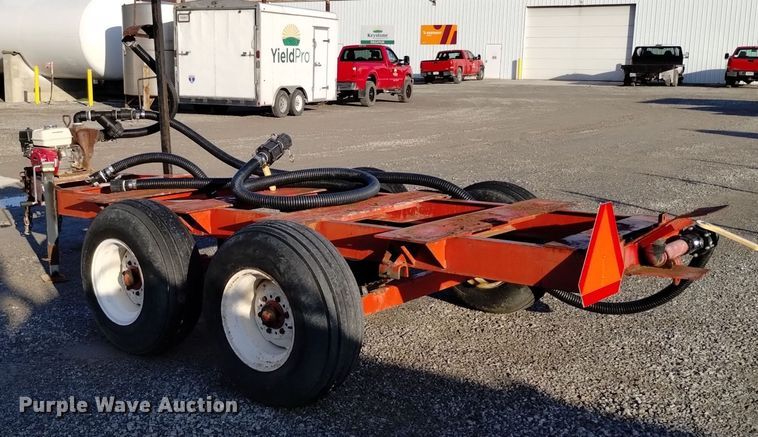 image for item EH0090 Countrymark Coop 2610 running gear