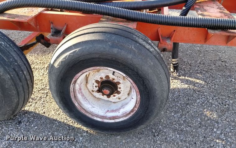 image for item EH0090 Countrymark Coop 2610 running gear