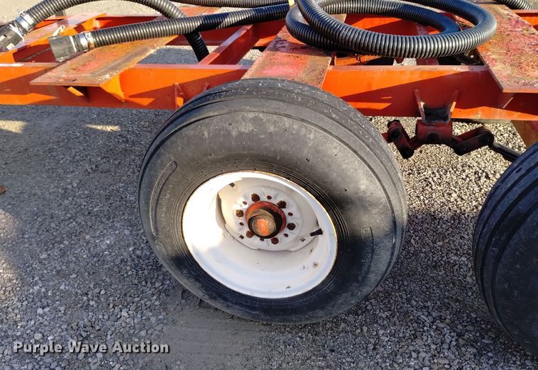 image for item EH0090 Countrymark Coop 2610 running gear