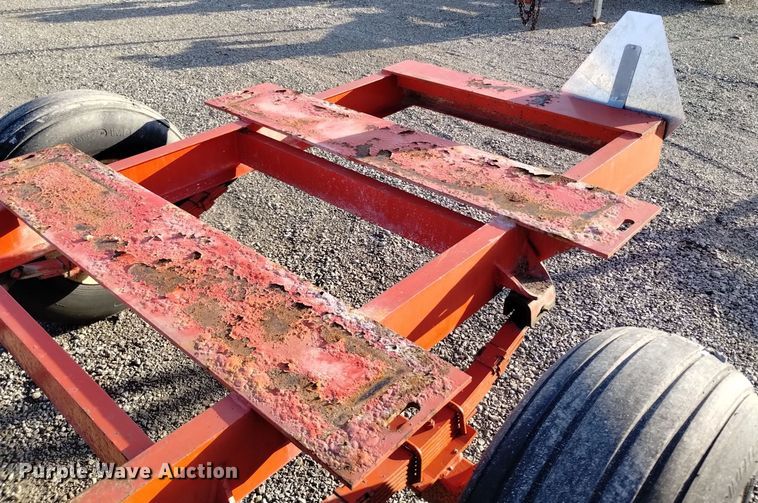 image for item EH0091 Countrymark Coop 2610 running gear