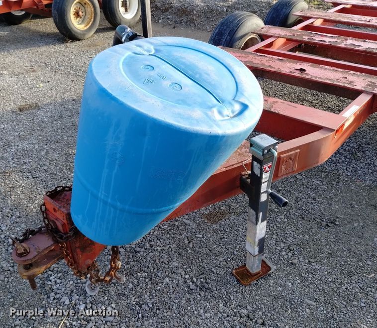 image for item EH0091 Countrymark Coop 2610 running gear