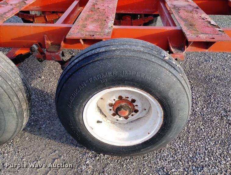 image for item EH0091 Countrymark Coop 2610 running gear