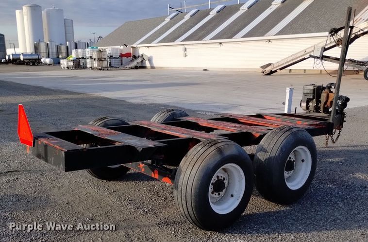 image for item EH0092 Countrymark Coop 2610 running gear