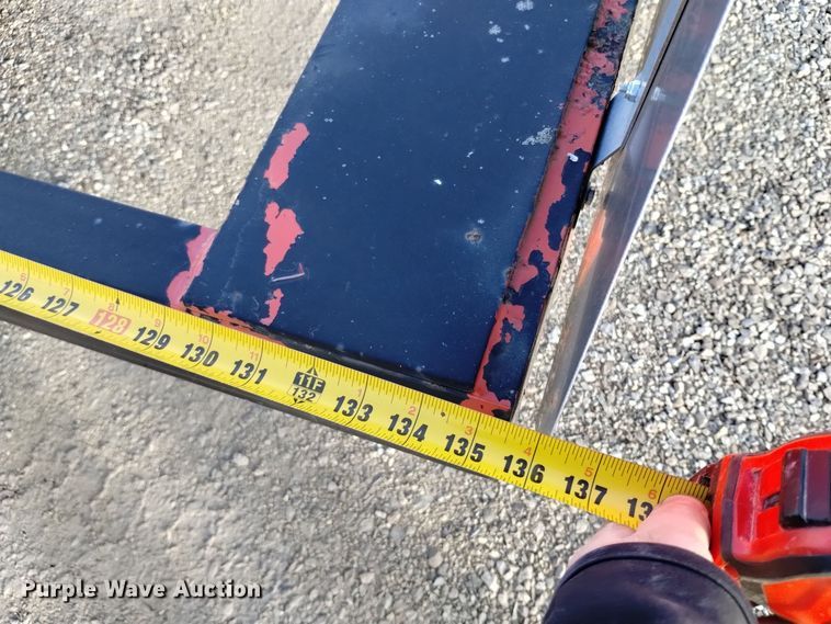 image for item EH0092 Countrymark Coop 2610 running gear