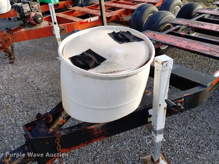 image for item EH0092 Countrymark Coop 2610 running gear