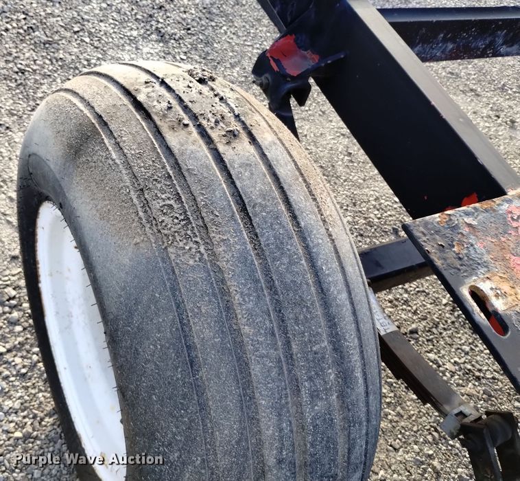 image for item EH0092 Countrymark Coop 2610 running gear