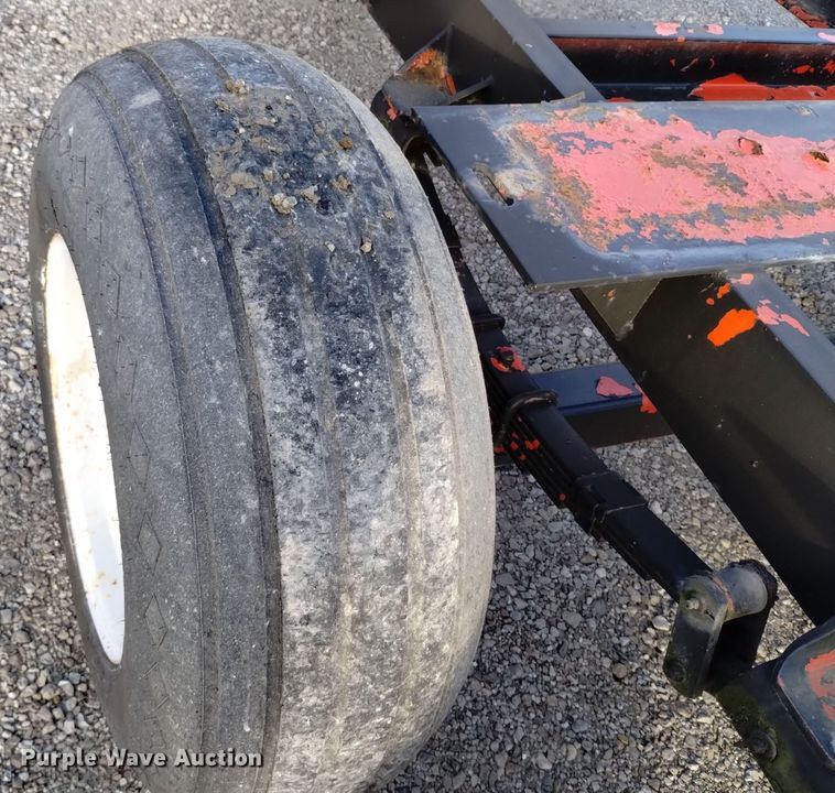 image for item EH0092 Countrymark Coop 2610 running gear