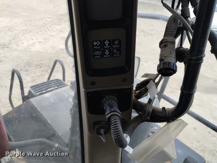 image for item EH0102 2012 Case IH Titan 4530 applicator