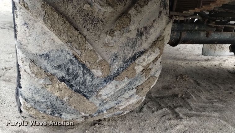 image for item EH0102 2012 Case IH Titan 4530 applicator