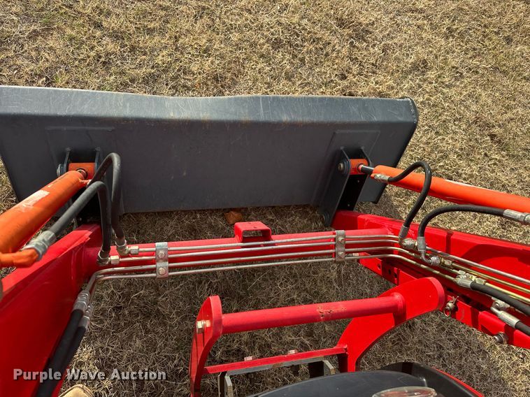 image for item EJ5269 Branson 2800 MFWD tractor