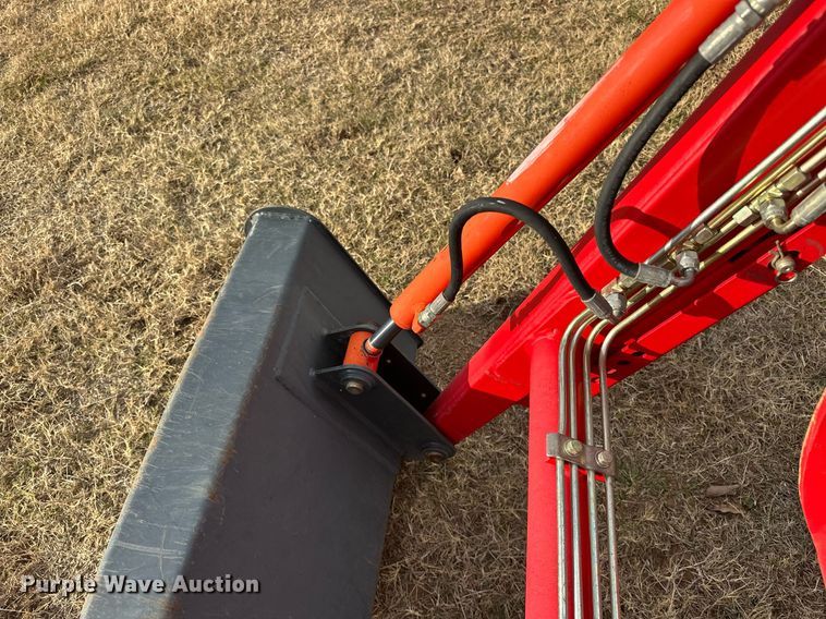 image for item EJ5269 Branson 2800 MFWD tractor