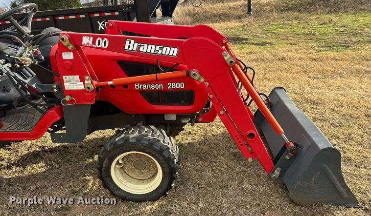 image for item EJ5269 Branson 2800 MFWD tractor