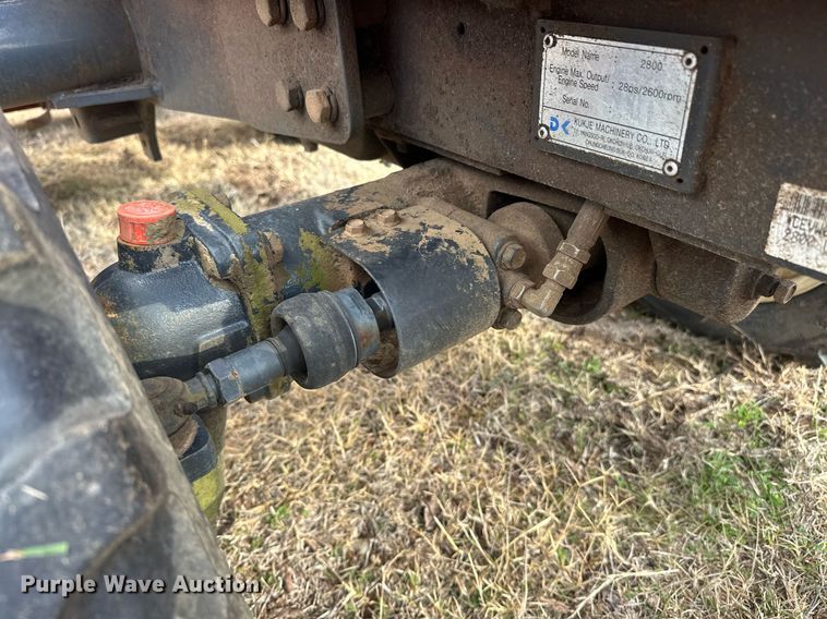 image for item EJ5269 Branson 2800 MFWD tractor