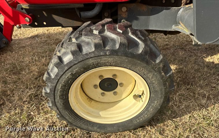 image for item EJ5269 Branson 2800 MFWD tractor