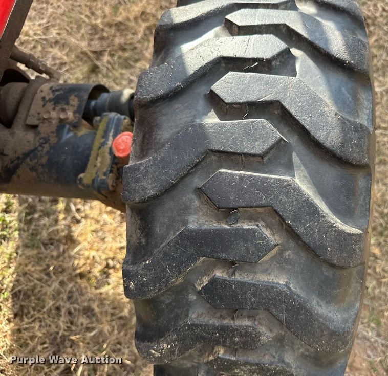 image for item EJ5269 Branson 2800 MFWD tractor