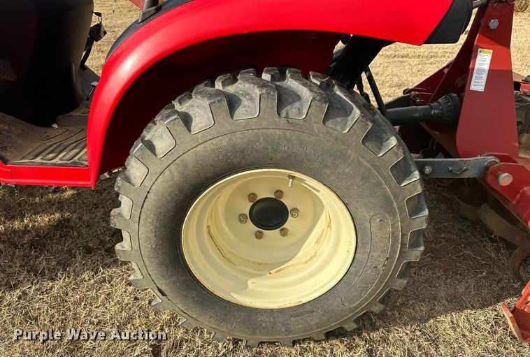 image for item EJ5269 Branson 2800 MFWD tractor