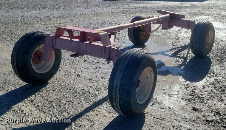 image for item EJ8150 CountryMark Co-Op 2010 running gear