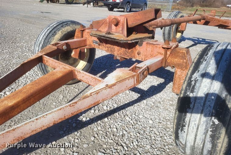 image for item EJ8151 Clark running gear 