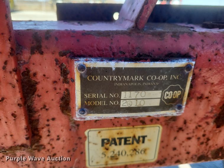 image for item EJ8152 CountryMark Co-Op 2010 running gear 