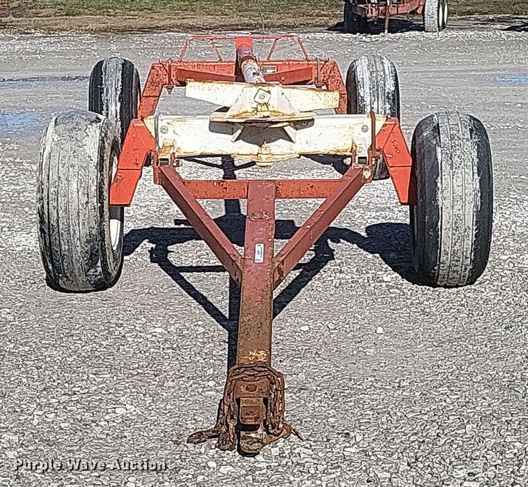 image for item EJ8153 CountryMark Co-Op 2020 running gear 