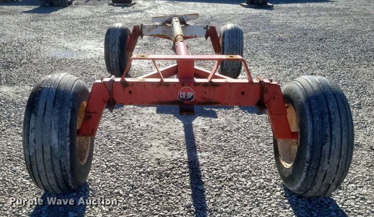 image for item EJ8153 CountryMark Co-Op 2020 running gear 