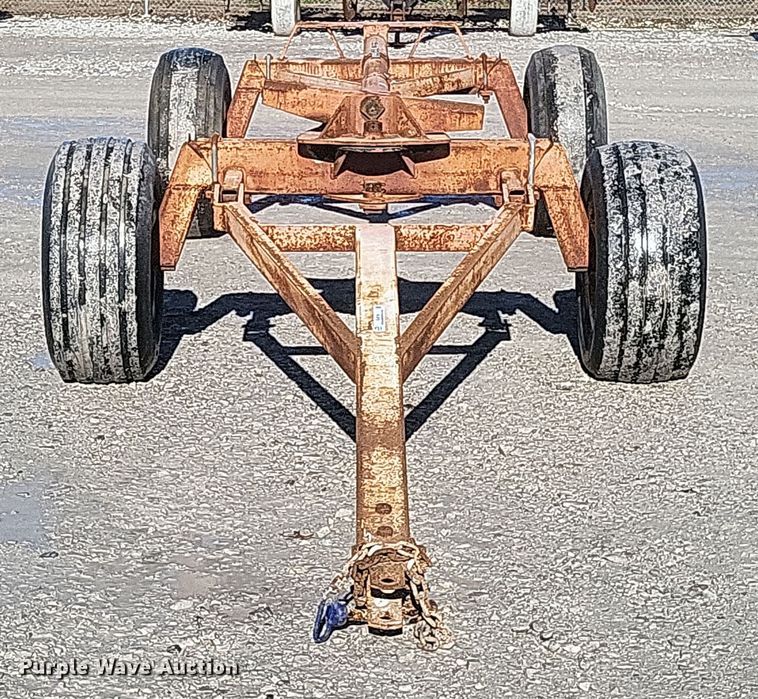 image for item EJ8154 Clark 2020 running gear 