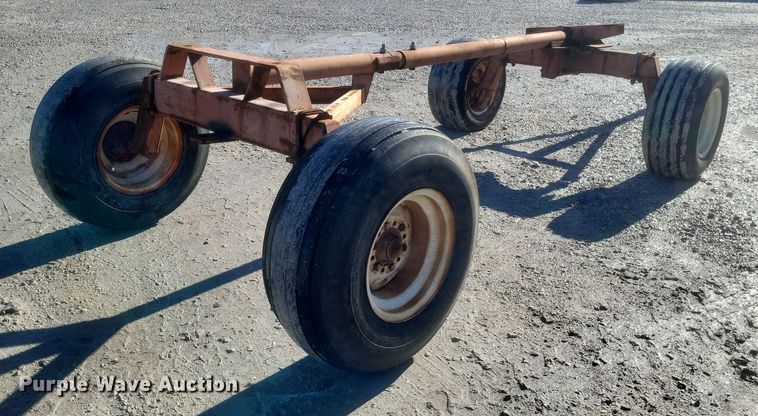 image for item EJ8154 Clark 2020 running gear 