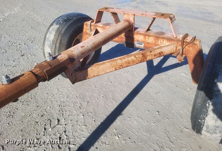 image for item EJ8154 Clark 2020 running gear 