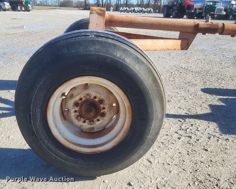 image for item EJ8154 Clark 2020 running gear 