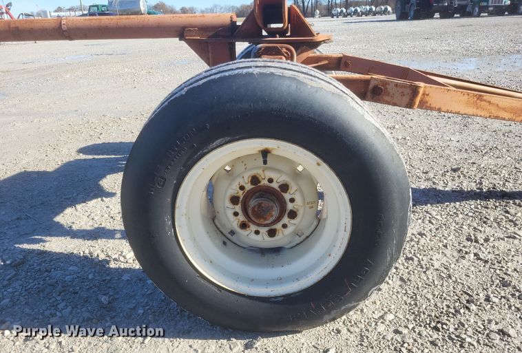 image for item EJ8154 Clark 2020 running gear 