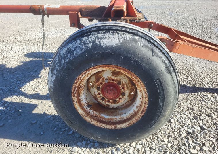 image for item EJ8155 Clark running gear 